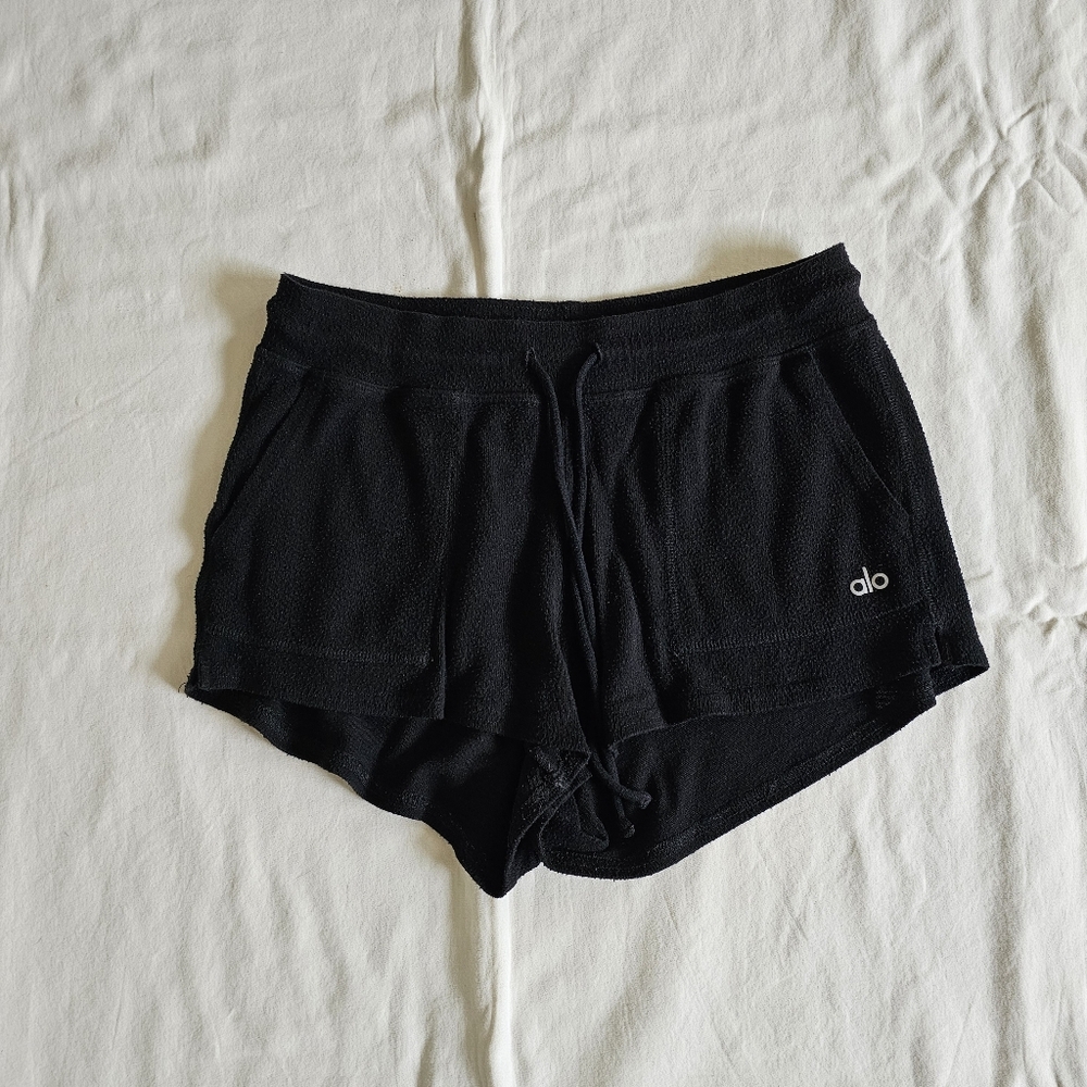 Alo Daze Shorts